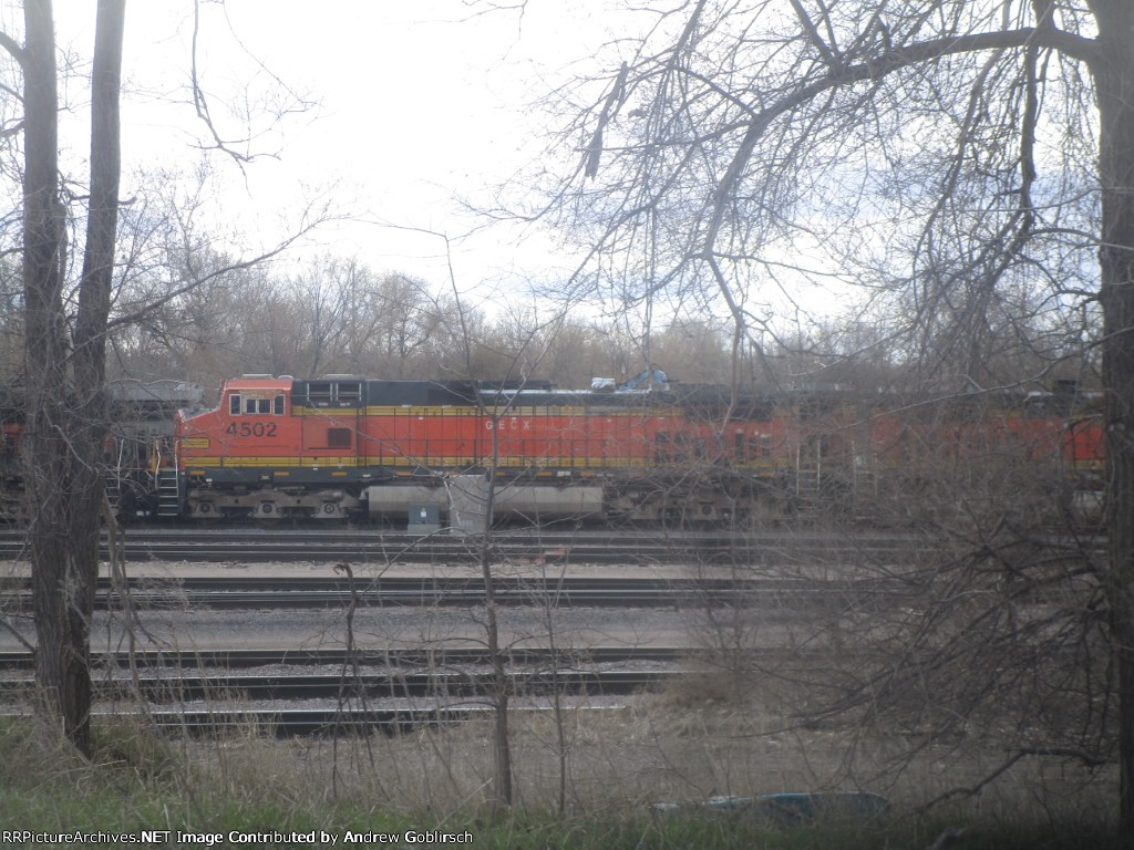 BNSF 4502 (GECX)